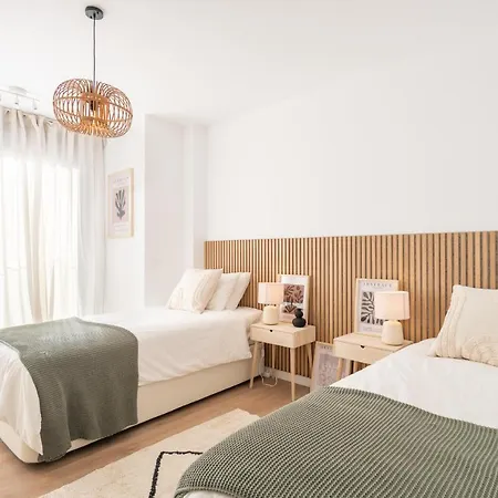 Malasana 13: Central Historic Apartment with Two Bedrooms Malaga Exterior photo