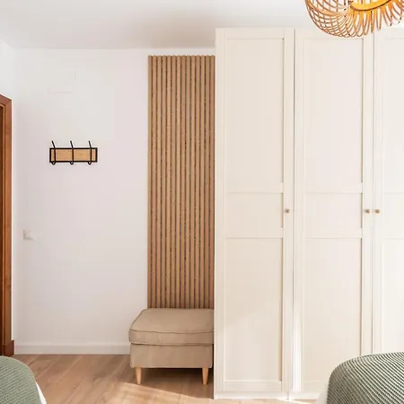 Malasana 13: Central Historic Apartment with Two Bedrooms Malaga Exterior photo