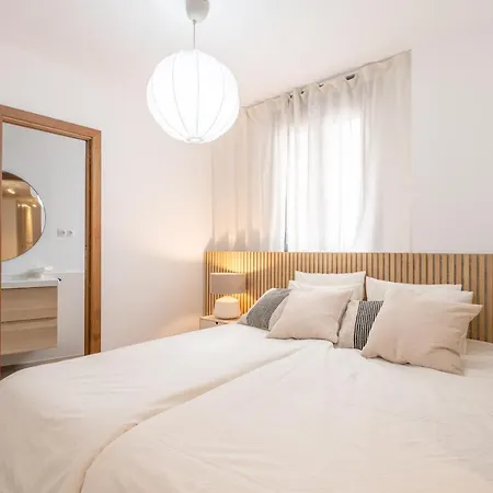 Malasana 13: Central Historic Apartment with Two Bedrooms Malaga Exterior photo